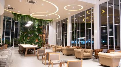 Trang Hotel Bangkok - image 13