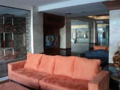Chaleena Princess Hotel - image 10
