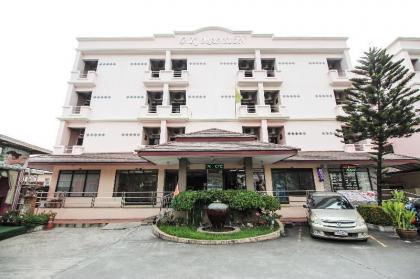 OYO 376 Ok Home Airport - image 3