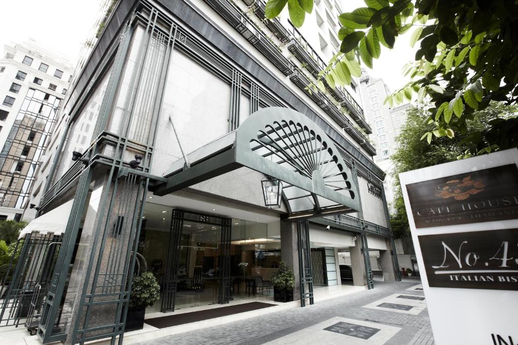 Cape House Langsuan Hotel - main image