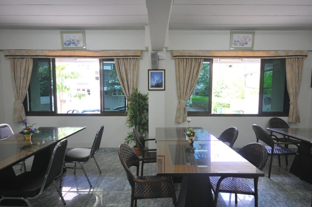 P-Park Residence - Charansanitwong-Rama7 - image 2
