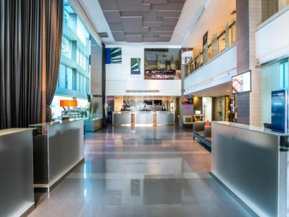 Hilton Garden Inn Bangkok Silom - image 6