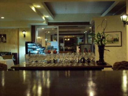 Sapphire Hotel - image 2