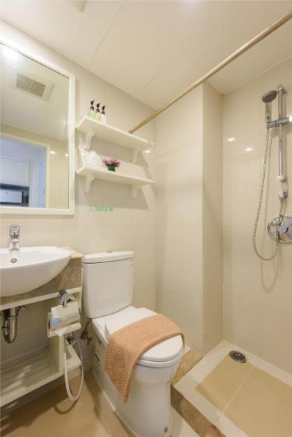 Sabai Sathorn Service Apartment - image 10