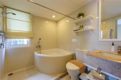 Sabai Sathorn Service Apartment - image 12