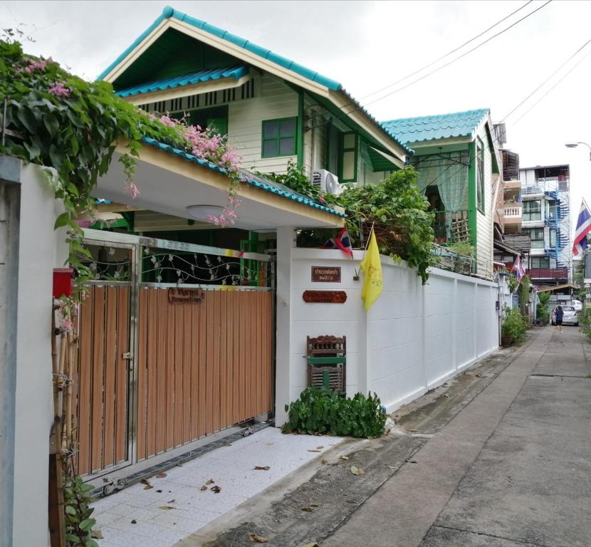Baan Tepa Boutique House - image 3