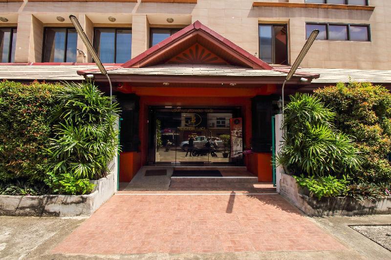 OYO 434 Boonsiri Place Hotel - image 5