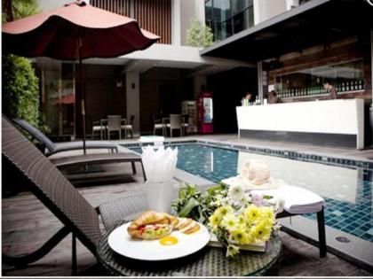 Siam Swana Hotel - image 2