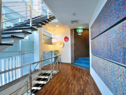 Sukhumvit Suites Hotel - image 15