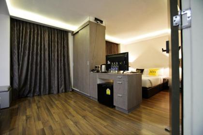 Fullrich Residence - image 10