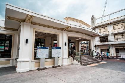 Arawana Express Chinatown - image 2