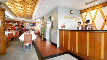 Majestic Suites Hotel - image 10