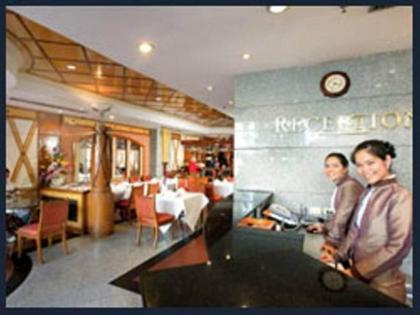 Majestic Suites Hotel - image 18