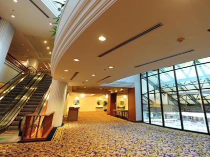 Montien Riverside Hotel - image 12