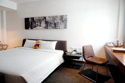 S33 Compact Sukhumvit Hotel - image 9