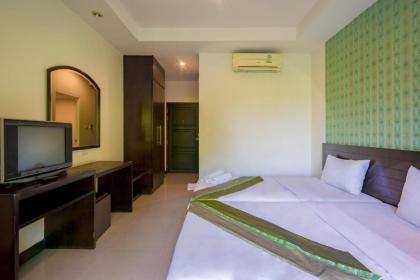 Suphan Lake Hometel - image 2