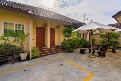 Suphan Lake Hometel - image 20