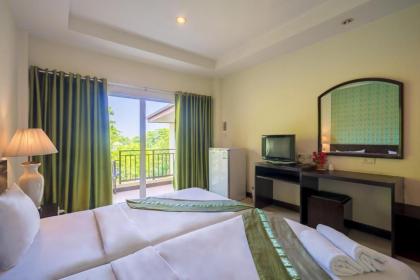 Suphan Lake Hometel - image 4