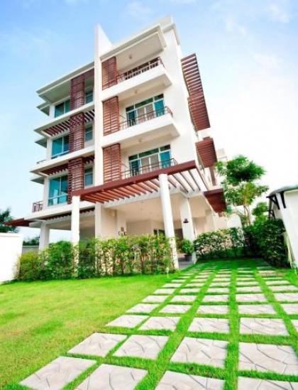 The Meet Green Apartment Bangkok