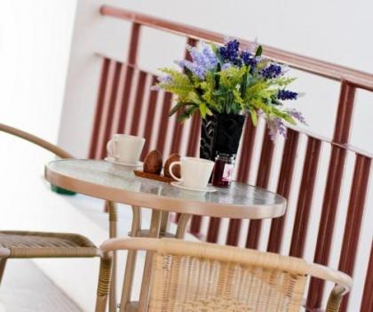 The Meet Green Apartment - image 10