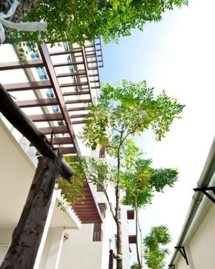 The Meet Green Apartment - image 16