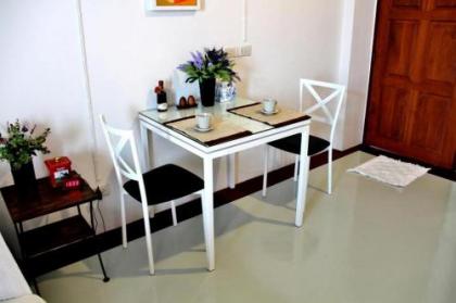 The Meet Green Apartment - image 18