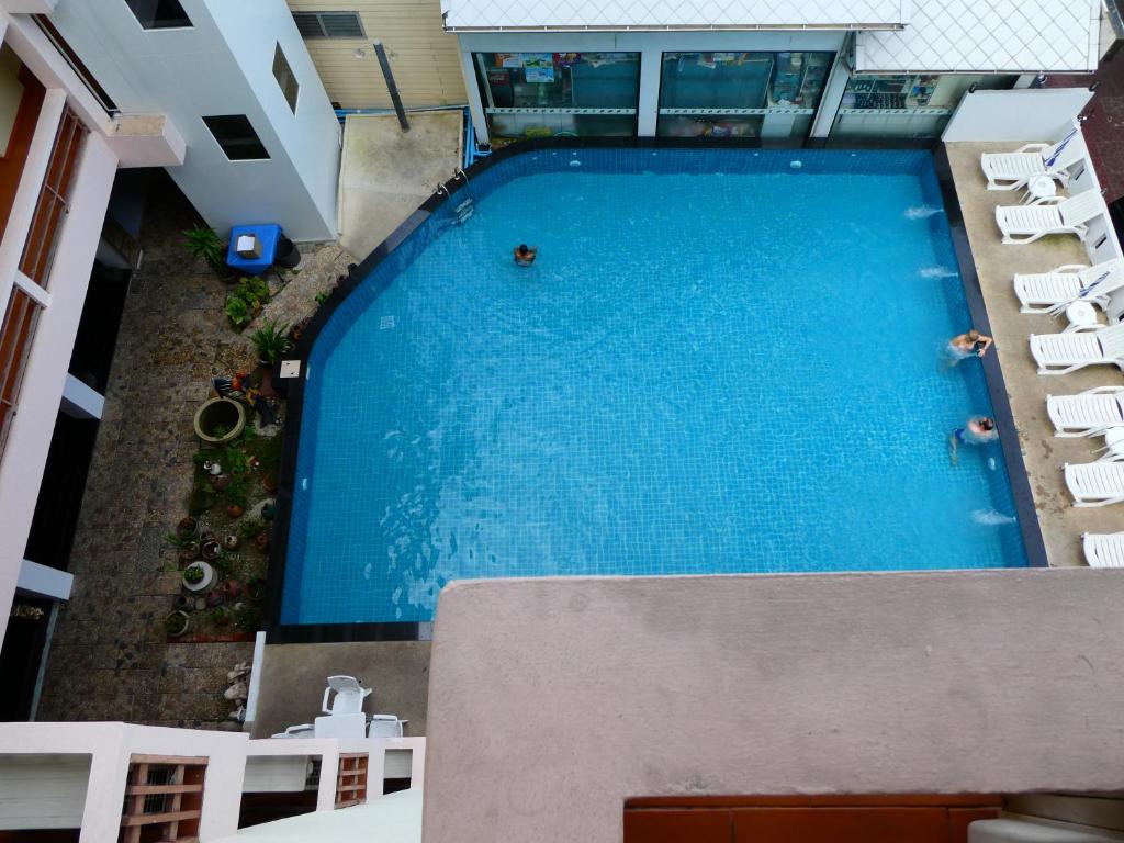 Mango Lagoon Place - image 2