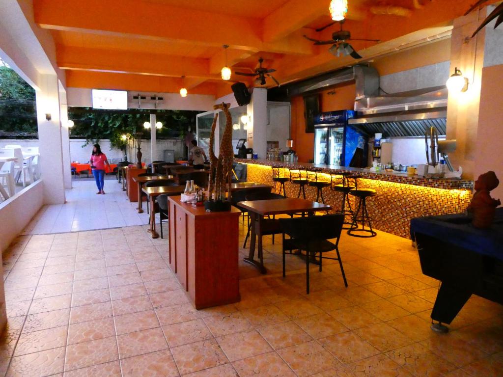 Mango Lagoon Place - image 4