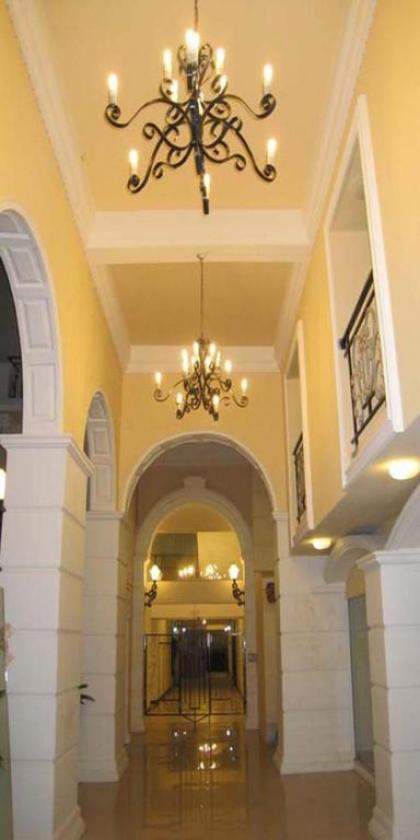 Rafael Hotel and Mansion Bangkok - SHA Extra Plus Certified - image 8