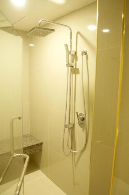Jolly Suites & Spa Hotel - image 12