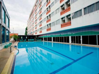 Jolly Suites & Spa Hotel - image 8