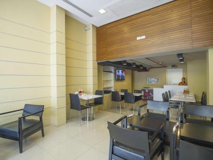Marvin Suites Hotel - image 15