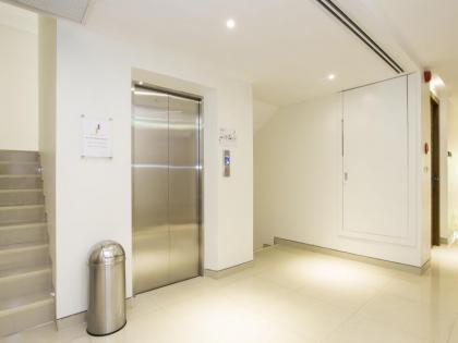 Marvin Suites Hotel - image 18