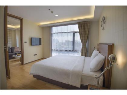 Marvin Suites Hotel - image 6