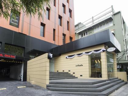 Marvin Suites Hotel - image 9