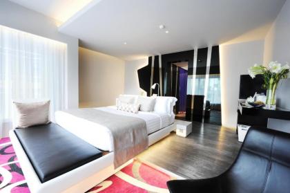 Mode Sathorn Hotel - image 3