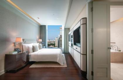 Oriental Residence Bangkok - image 14