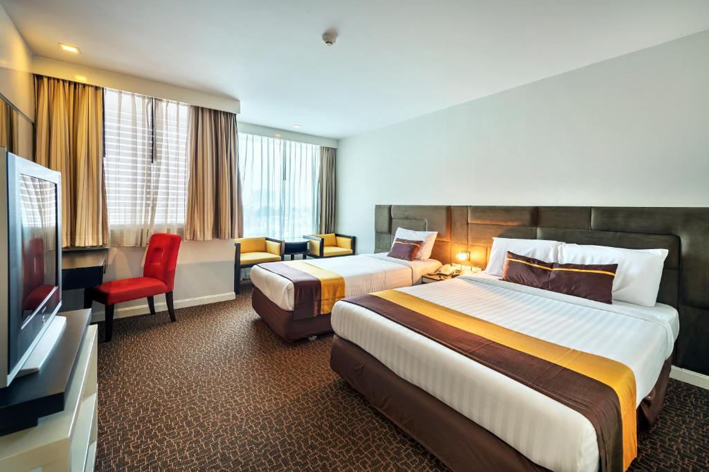 Thamrongin Hotel - main image