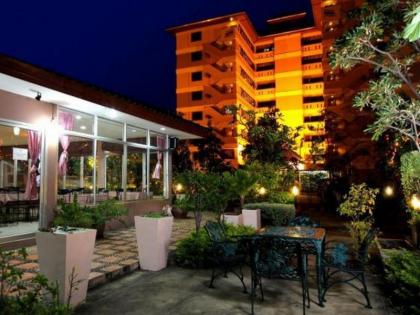 The Canal Hotel - image 8