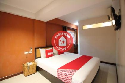 OYO 482 Pannee Lodge Khaosan