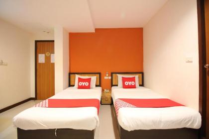 OYO 482 Pannee Lodge Khaosan - image 15