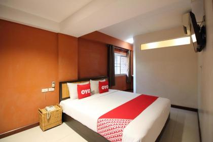OYO 482 Pannee Lodge Khaosan - image 20