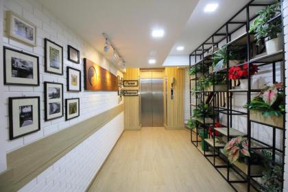 OYO 482 Pannee Lodge Khaosan - image 5