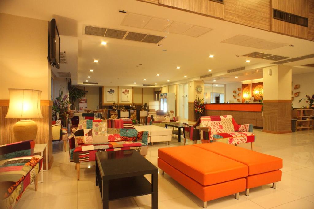 Prom Ratchada Hotel (SHA Extra Plus) - image 7