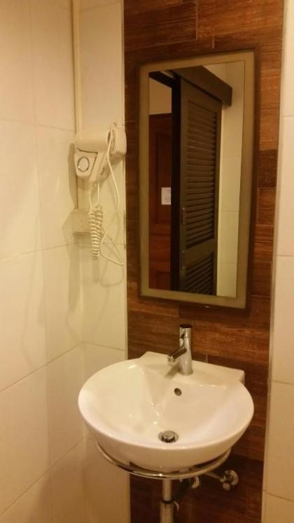 W 21 HOTEL Bangkok (SHA Extra plus) - image 4