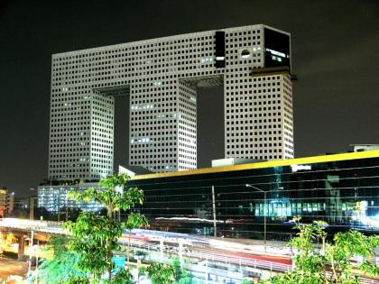 Iyarin@tuk Chang Ratchayothin Hotel 