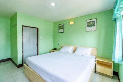 Woodlands Inn - image 12