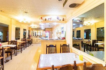 Woodlands Inn - image 14
