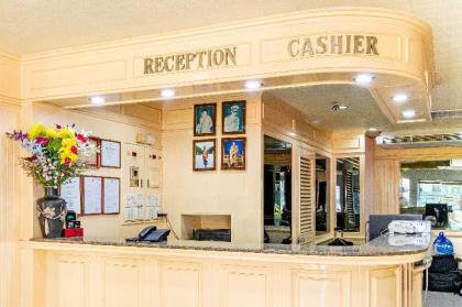 Woodlands Inn - image 7