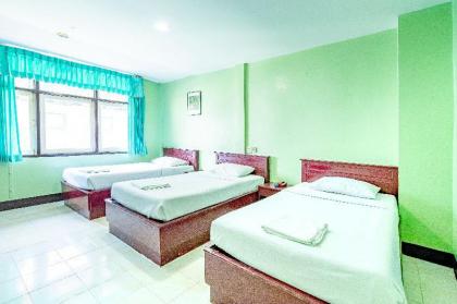 Woodlands Inn - image 8